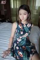 [纳丝摄影] 依依 - 超美腿无缝丝袜嫩脚 写真套图